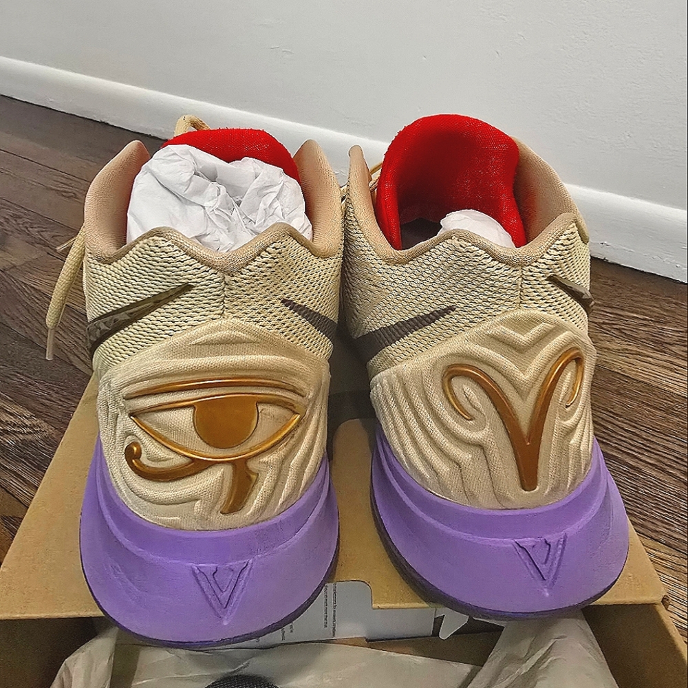 Men's Nike 11.5 Kyrie 5